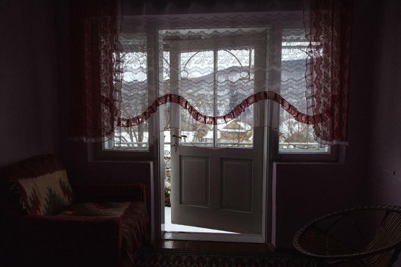 Ferienwohnung Zabava Jaremtsche Exterior foto